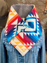 Load image into Gallery viewer, Pilot Rock with luxe gray fleece WildWool