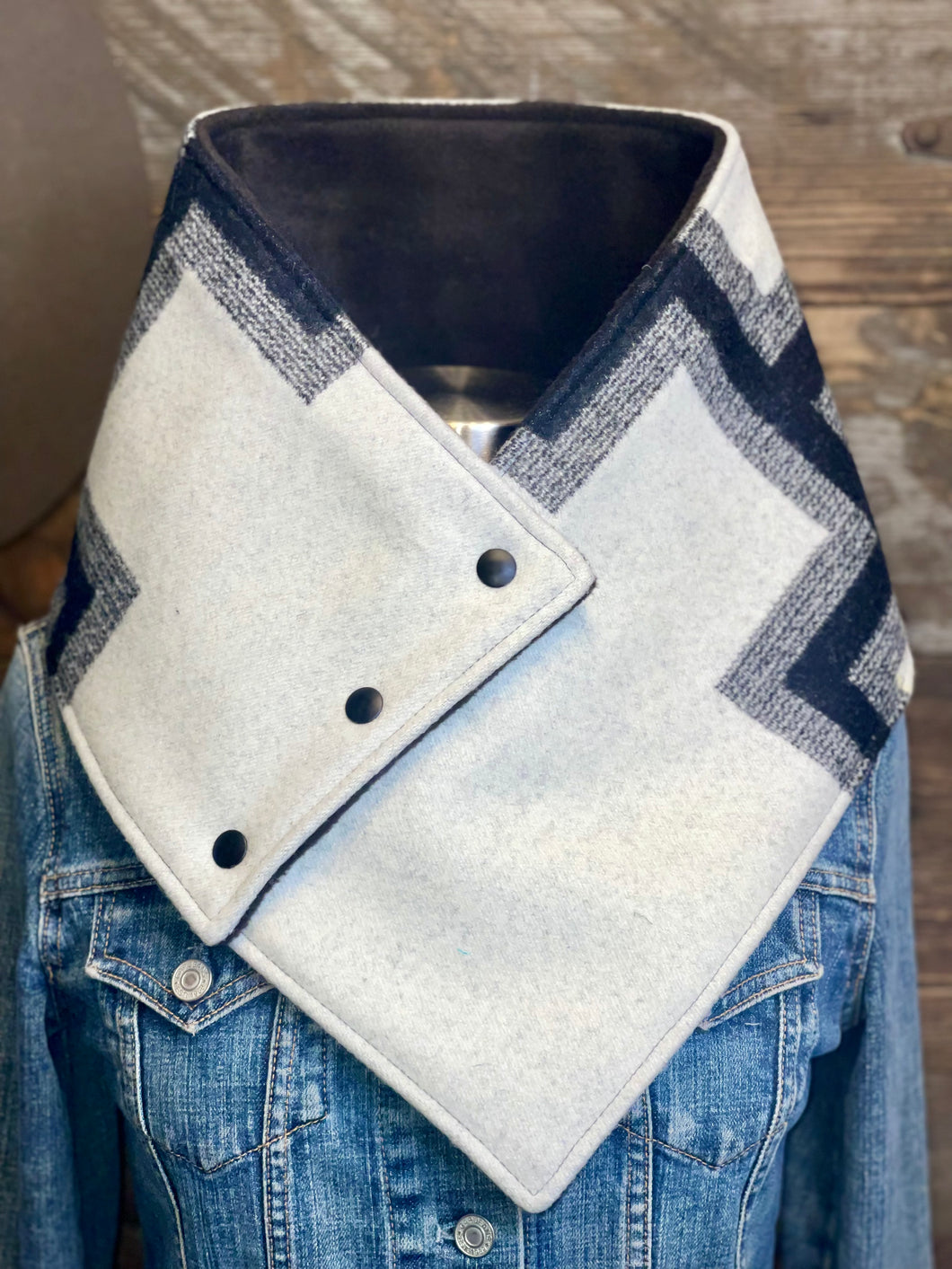 Kiva Steps with luxe black fleece WildWool