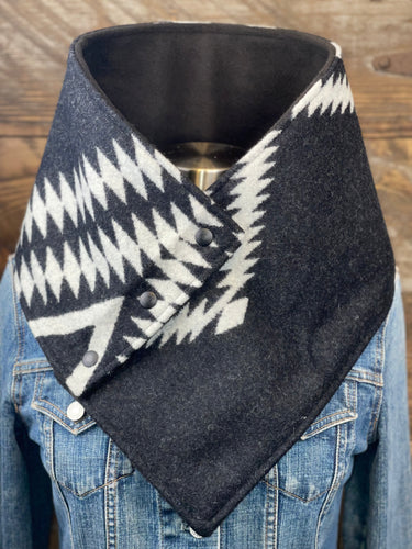 Los Ojos with luxe black fleece WildWool