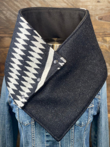 Los Ojos with luxe black fleece WildWool